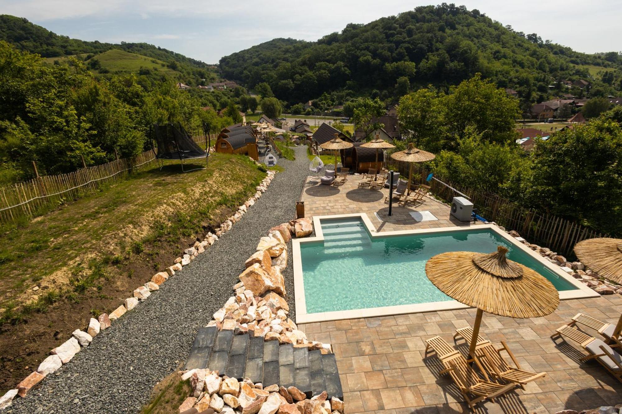 Complex Butoaiele Transilvaniei - Cazare & Spa - Natura - Relaxare Mediaş Exterior foto